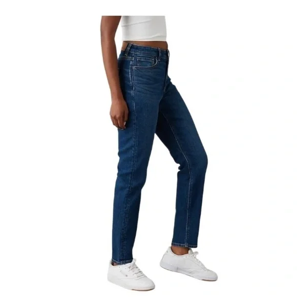 American Eagle Outfitters Stretch Mom Jean - Picture 2 of 12